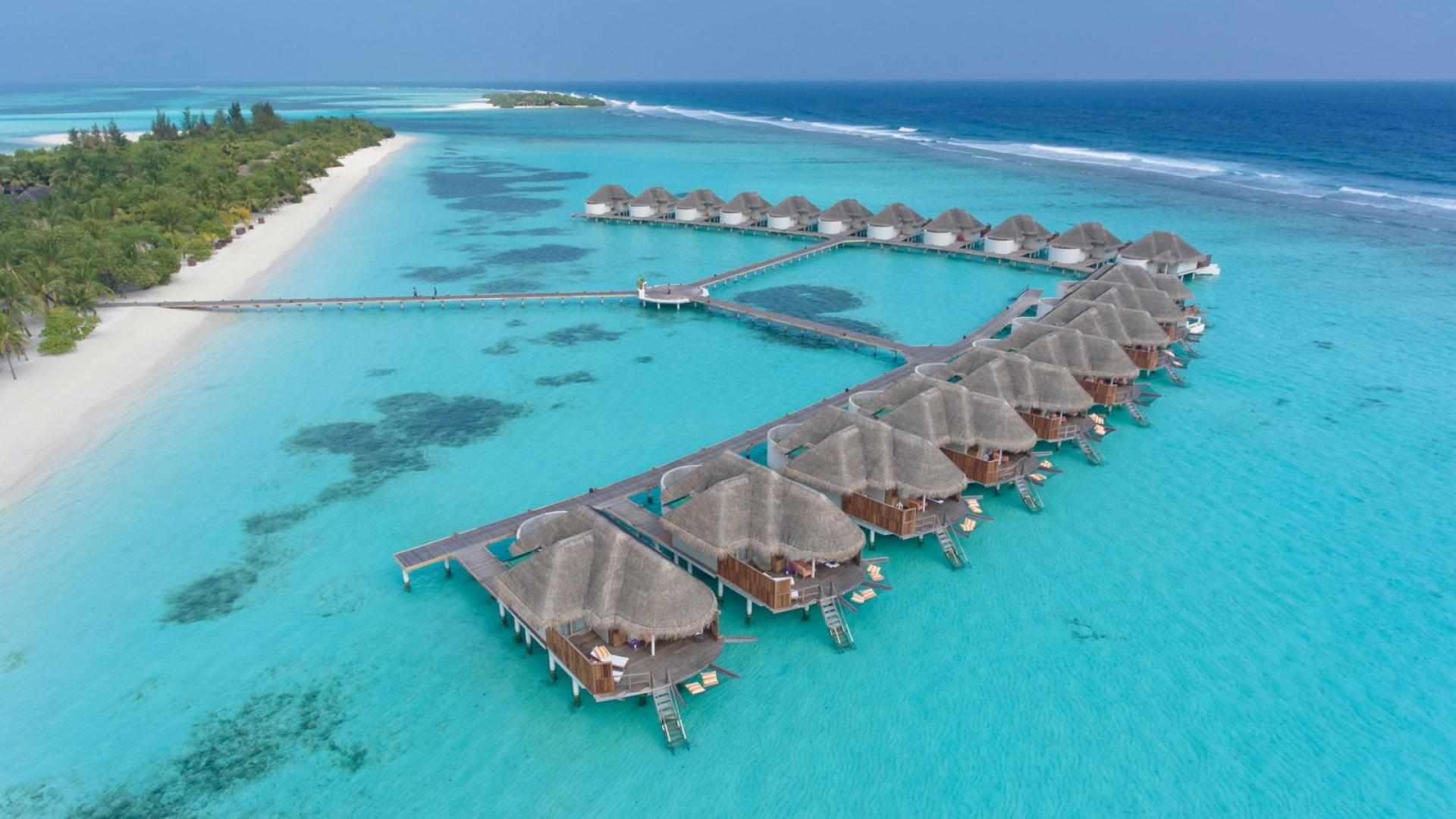Kanuhura_Aerial_View_22-1599×1199-43de81ef-21d0-464b-a828-60129214cdc2 Kanuhura_Aerial_View_22-1599×1199-43de81ef-21d0-464b-a828-60129214cdc2