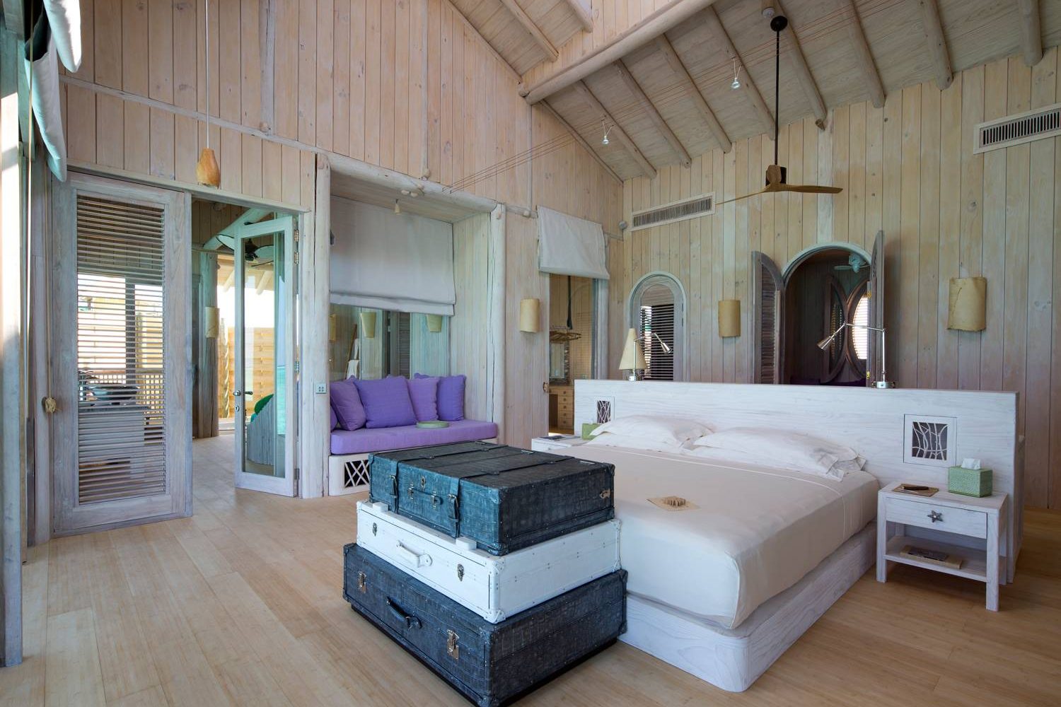 1-Bedroom-Overwater-Villa_Master-Bedroom-by-Richard-Waite-1500×1000 1-Bedroom-Overwater-Villa_Master-Bedroom-by-Richard-Waite-1500×1000