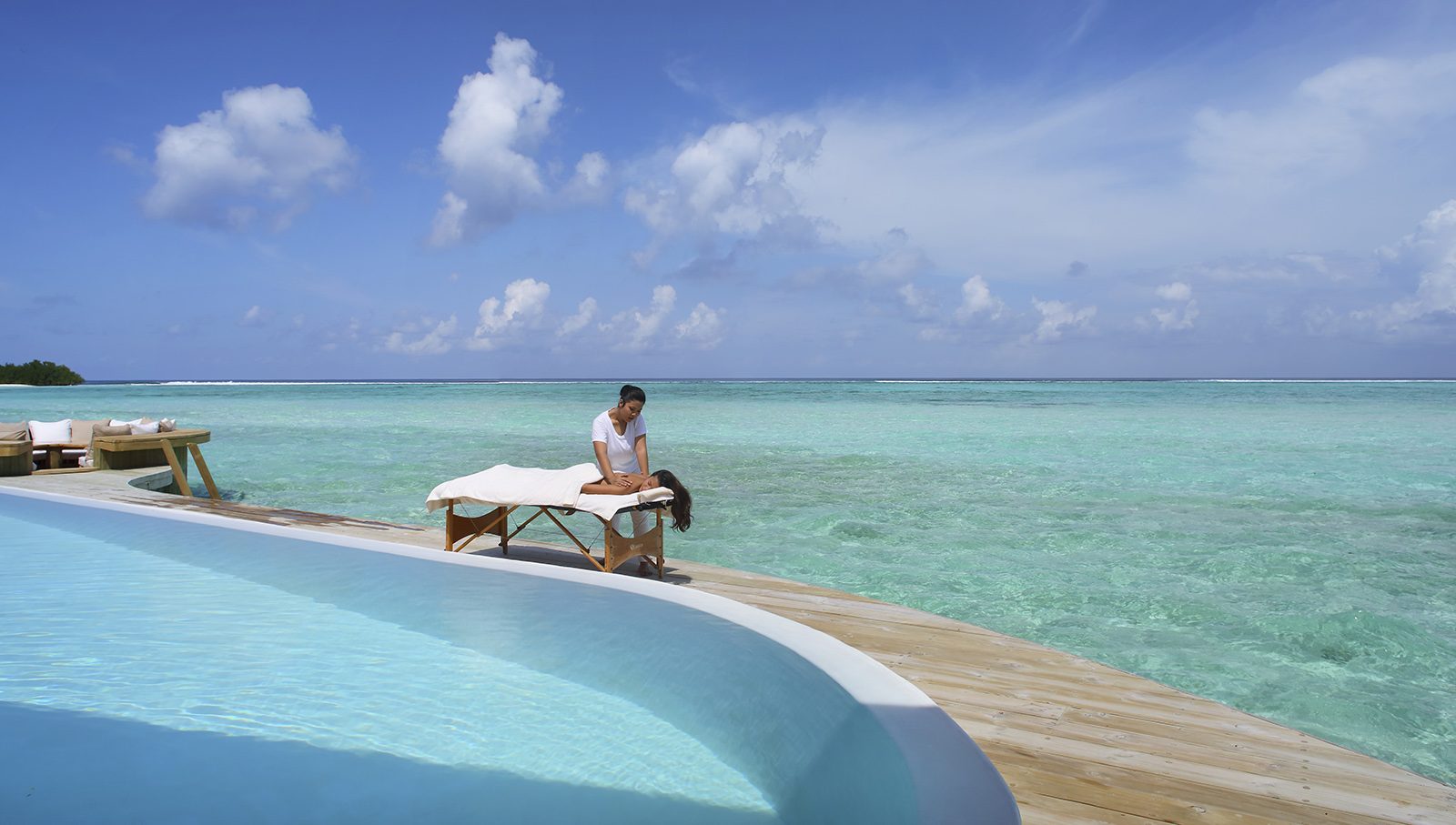 In-Villa-Massage-by-Stevie-Mann-1600×907 In-Villa-Massage-by-Stevie-Mann-1600×907