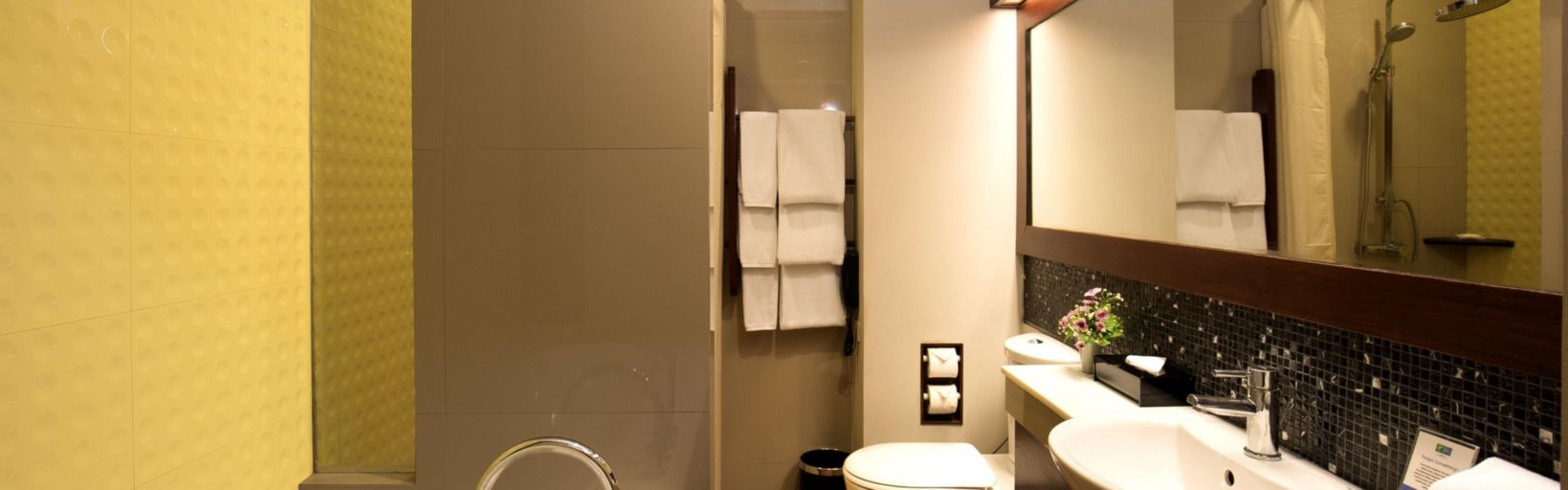 holiday-inn-resort-krabi-5069189647-16×5 holiday-inn-resort-krabi-5069189647-16×5