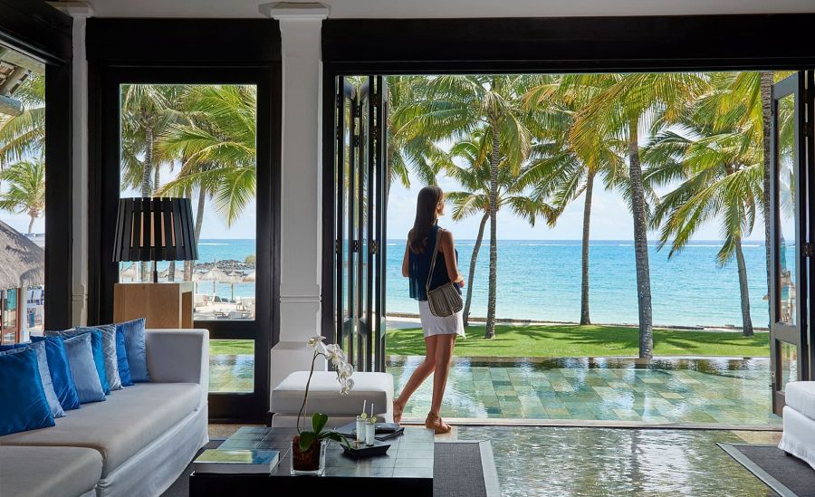 belle-mare-plage-2016-ab-lobby-arrival-lifestyle-01 belle-mare-plage-2016-ab-lobby-arrival-lifestyle-01